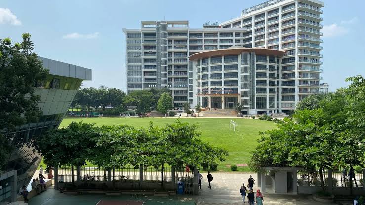 Cara memilih universitas internasional